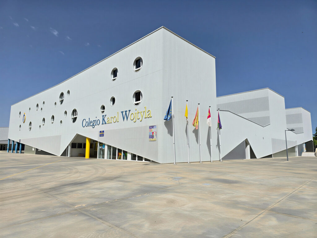 Instalaciones del Colegio Karol Wojtyla